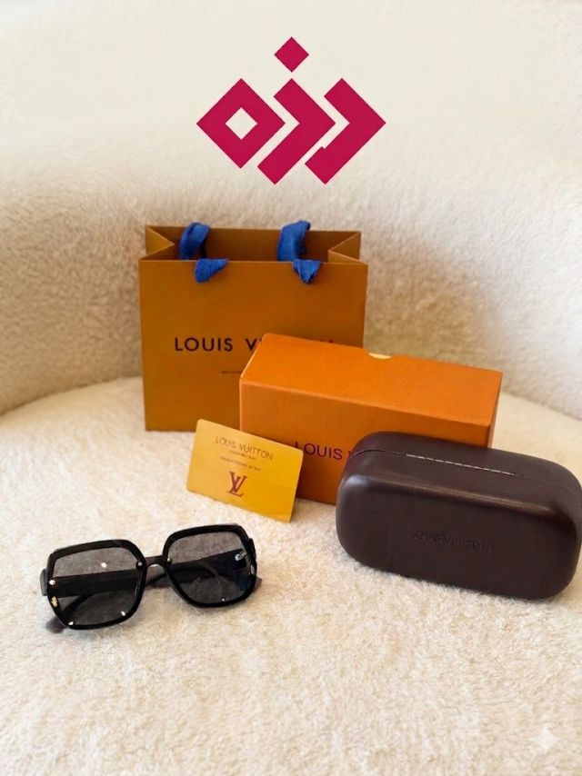 نظارات نسائية