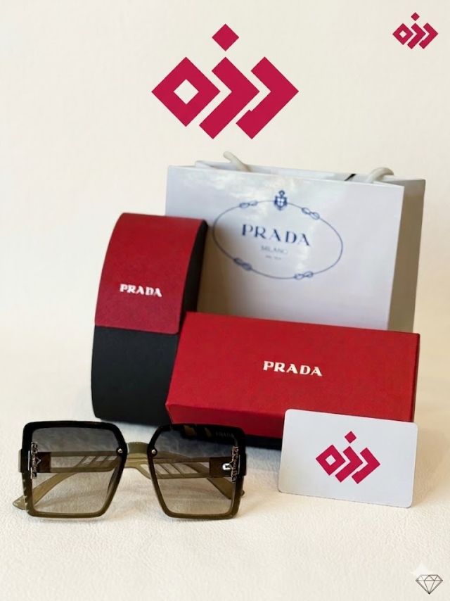 نظارات نسائية